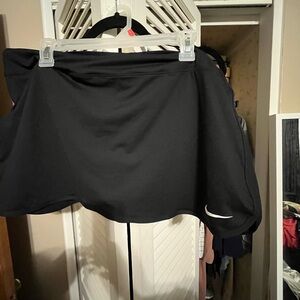 Nike Women's Black Skirt